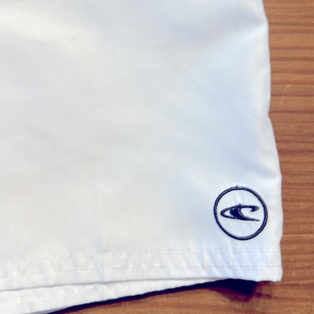 O’Neill Women’s Saltwater Solid Boardshorts 5’’ Inseam. - Picture 4 of 7